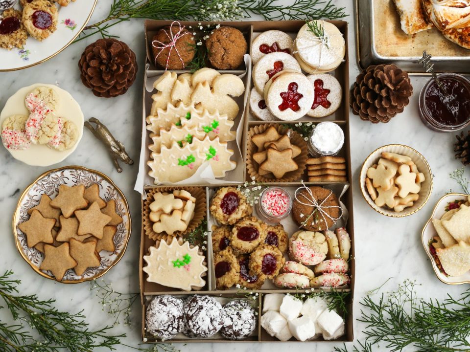 Holiday Cookie Box Idea