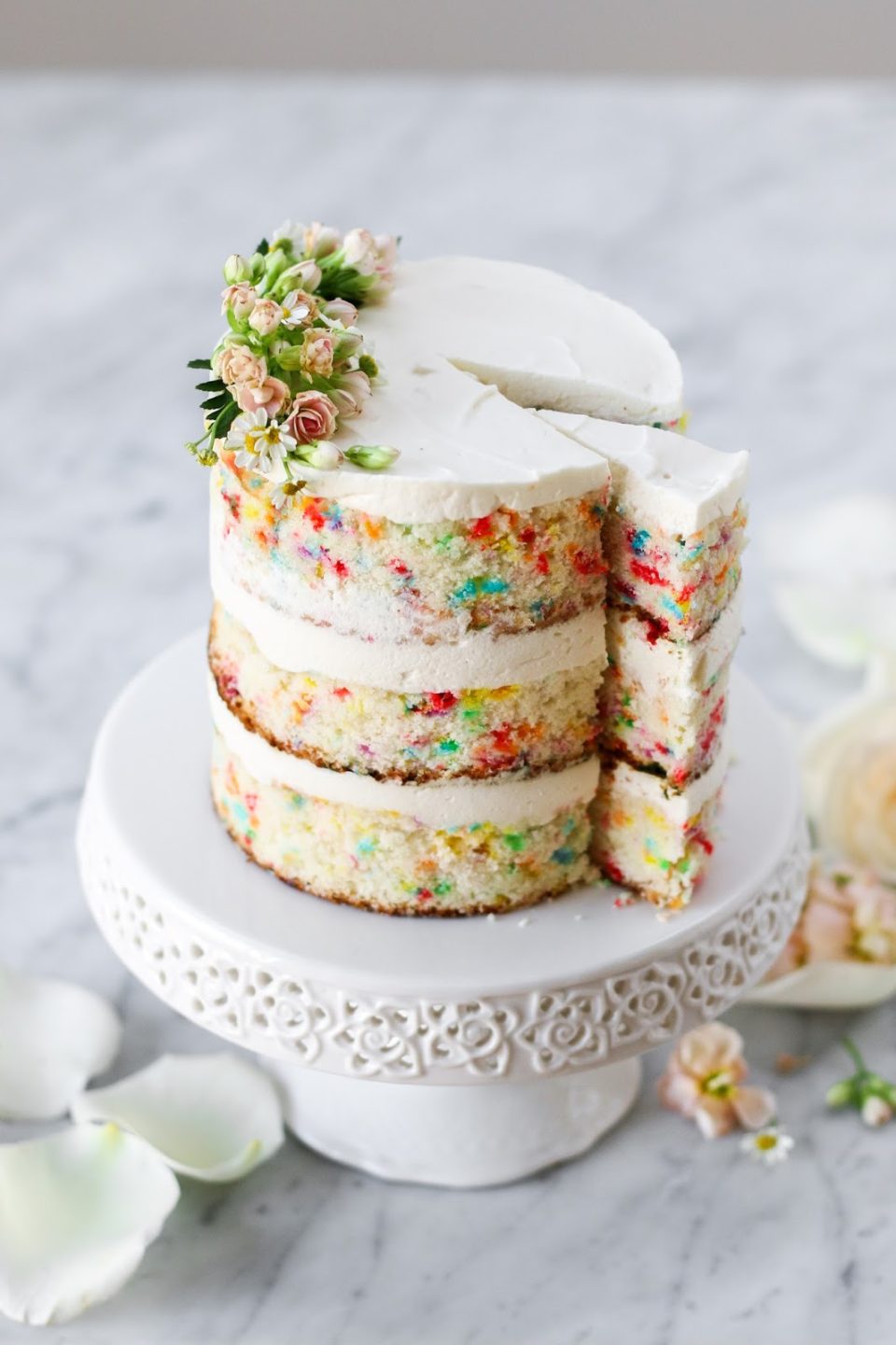 Air Fryer Funfetti Cake - Fork To Spoon