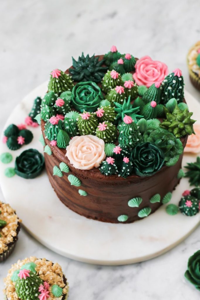 A Cactus Cake With Major Desert Vibes - Sugar & Sparrow