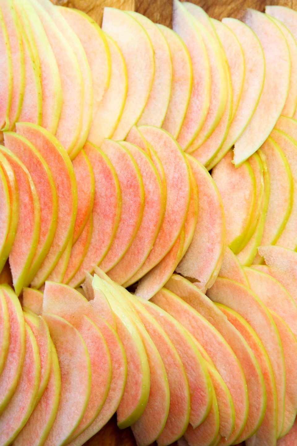 What is a Pink Pearl Apple + Best Pink Pearl Apple Recipes - Parade