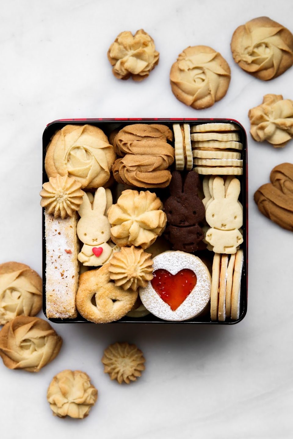 Cute Everyday Japanese Cookie Box Inspiration - Constellation Inspiration