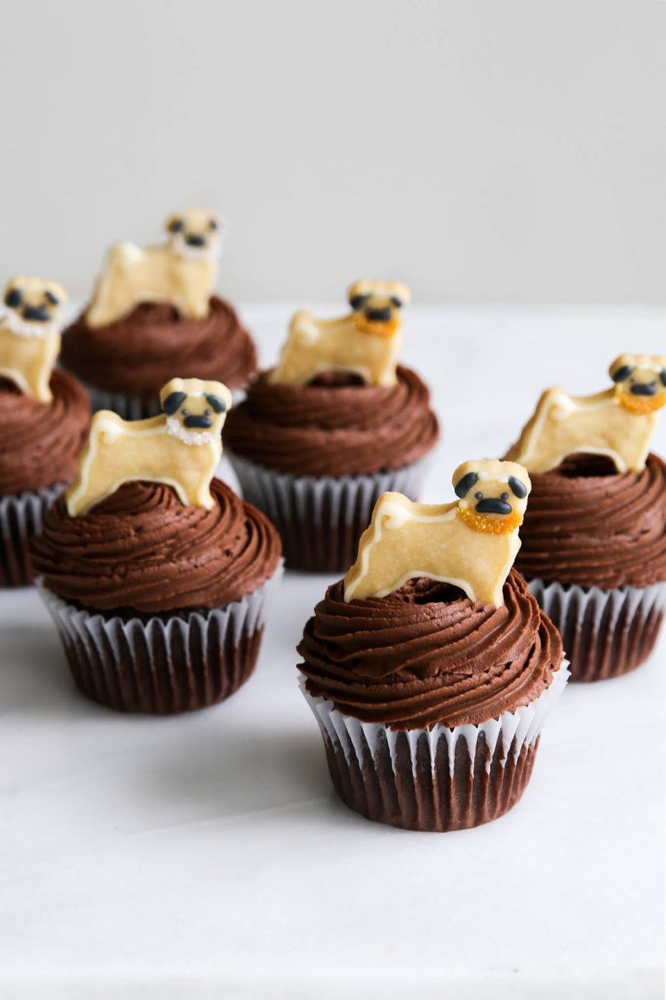 Pug cupcakes sale